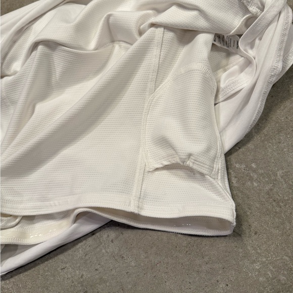 🍄 Athleta white Performance skort - Picture 3 of 16